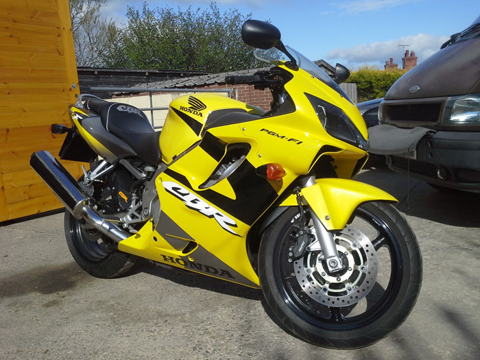 Honda cbr600f yellow #6